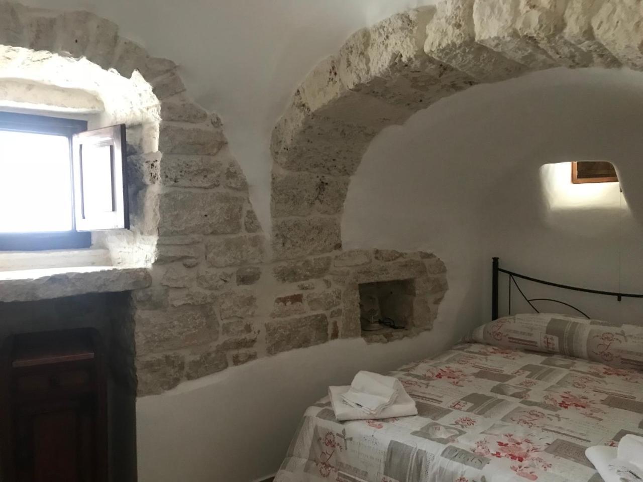 Апартаменты A Due Passi Dal Centro - Trullo Альберобелло Экстерьер фото